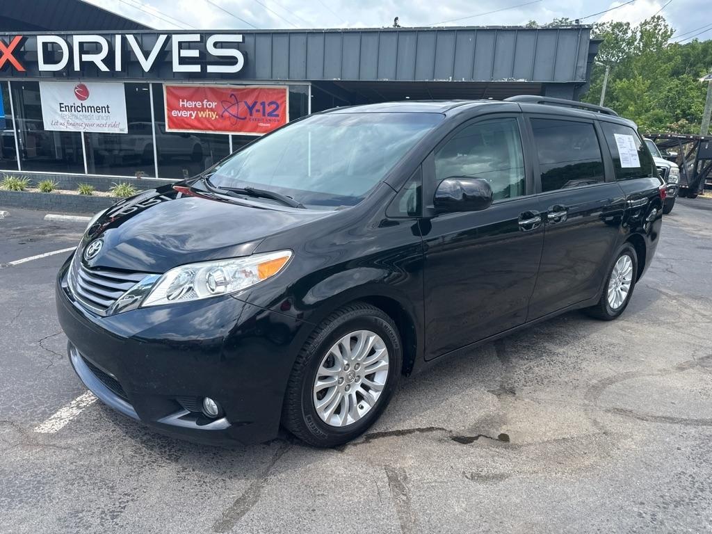Toyota Sienna 5dr 8-Pass Van XLE Premium FWD (Natl) 2015
