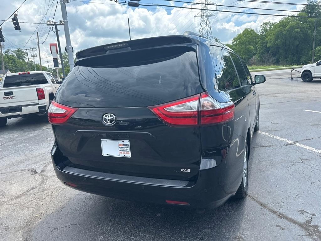 Toyota Sienna 5dr 8-Pass Van XLE Premium FWD (Natl) 2015