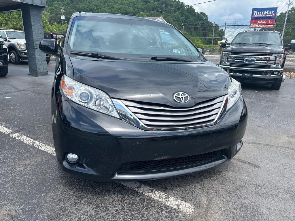Toyota Sienna 5dr 8-Pass Van XLE Premium FWD (Natl) 2015