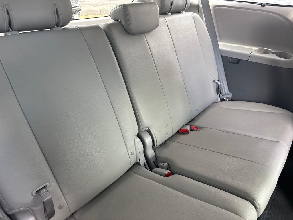 Toyota Sienna 5dr 8-Pass Van XLE Premium FWD (Natl) 2015