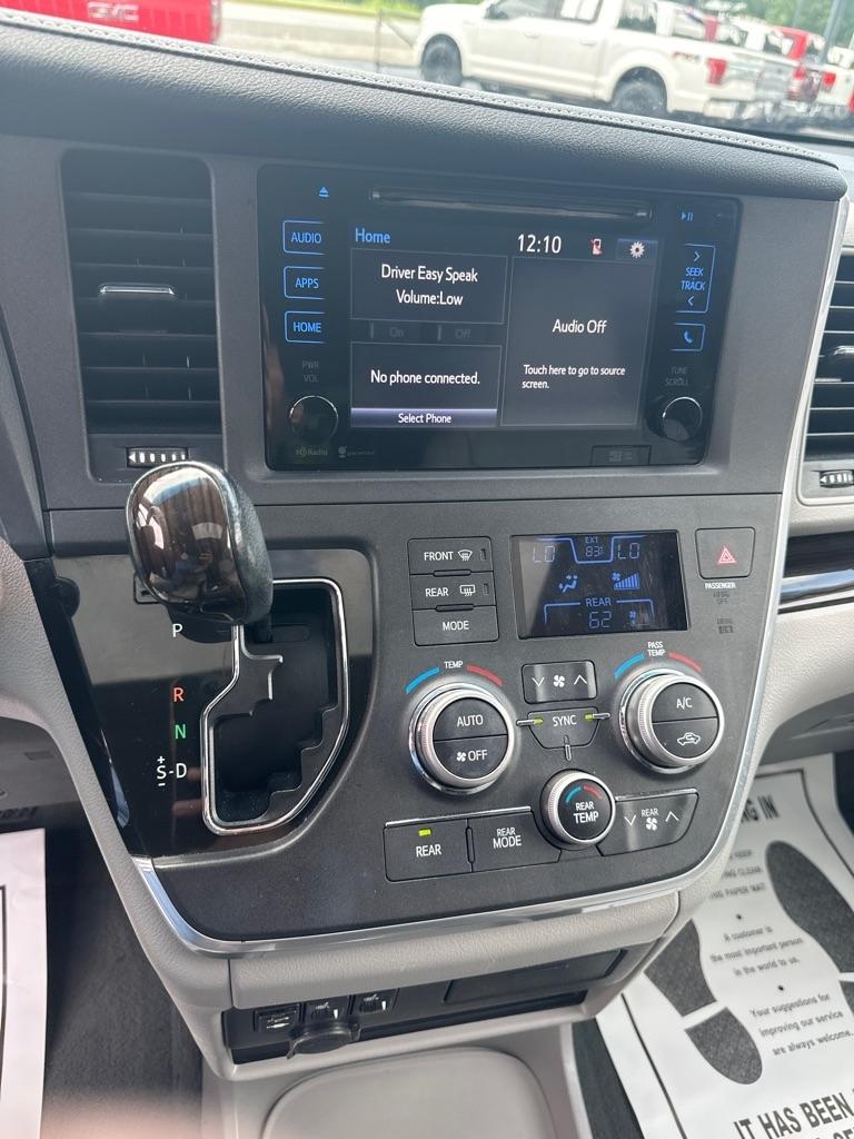 Toyota Sienna 5dr 8-Pass Van XLE Premium FWD (Natl) 2015