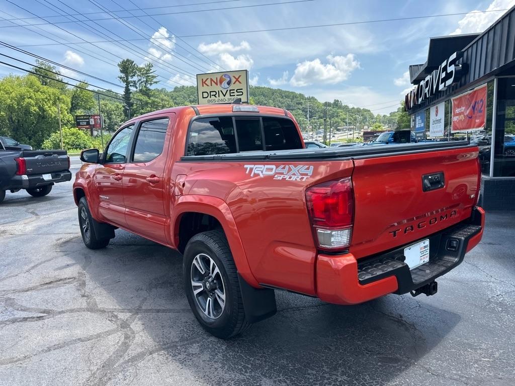 Toyota Tacoma 4WD Double Cab V6 MT TRD Off Road (Natl) 2016