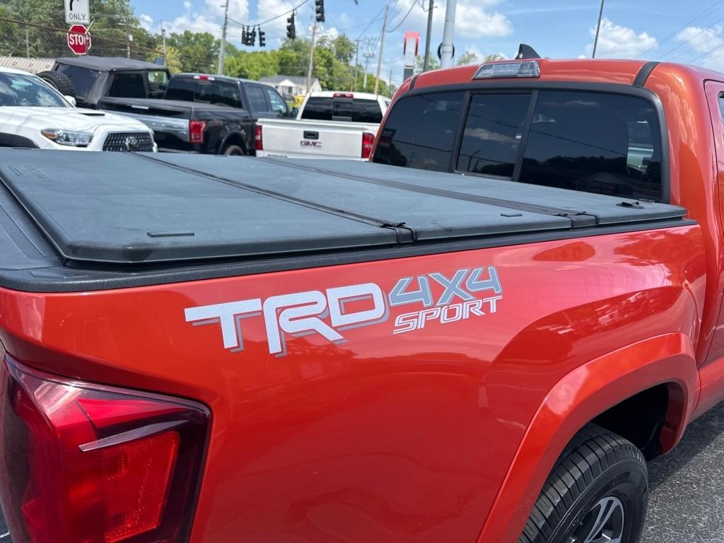 Toyota Tacoma 4WD Double Cab V6 MT TRD Off Road (Natl) 2016