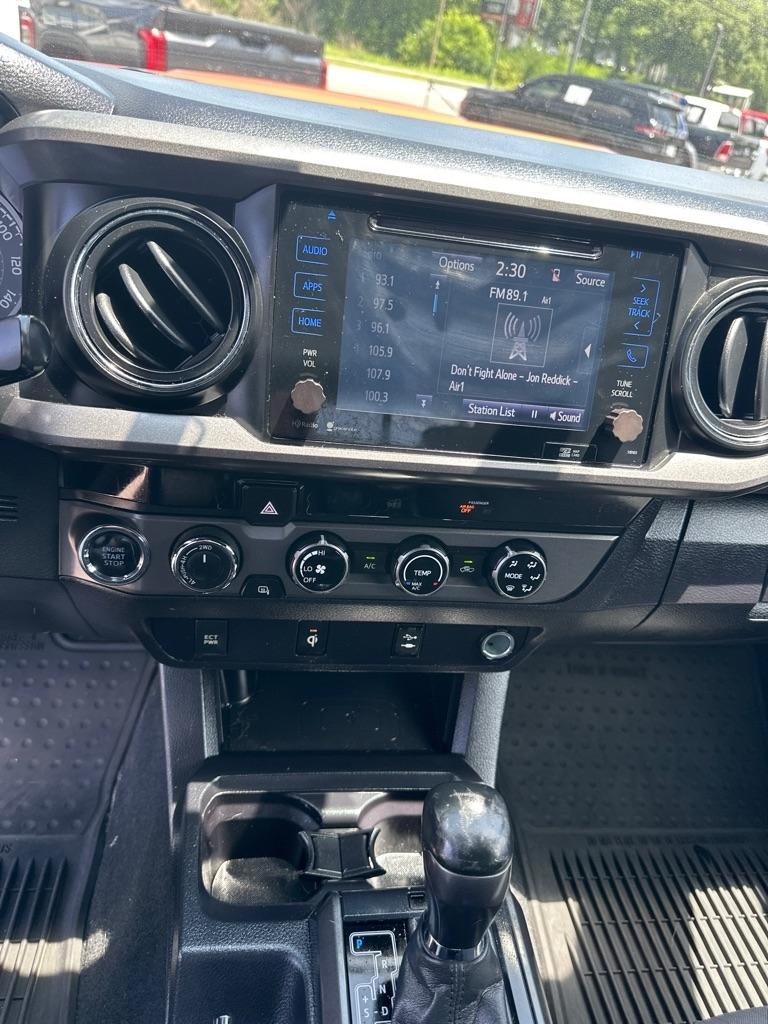 Toyota Tacoma 4WD Double Cab V6 MT TRD Off Road (Natl) 2016