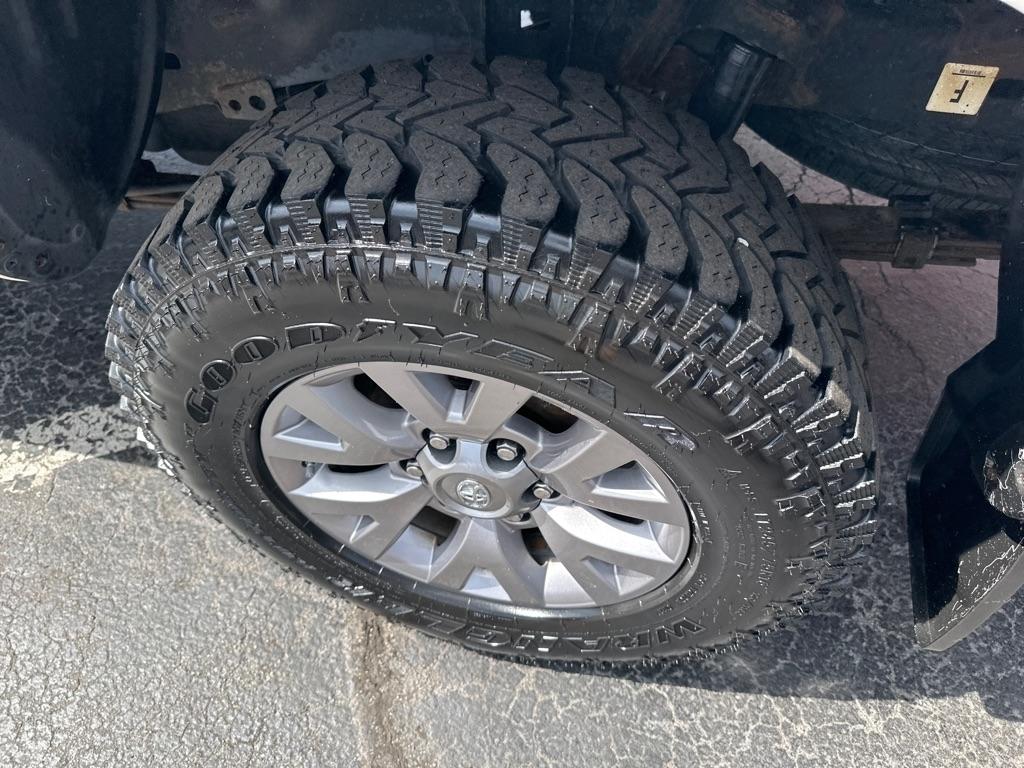 Toyota Tacoma 4WD Access Cab V6 AT TRD Off Road (Natl) 2016