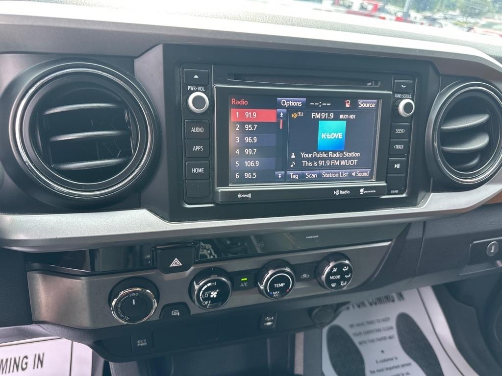 Toyota Tacoma TRD Off Road Double Cab 5' Bed V6 4x4 MT (Natl) 2017