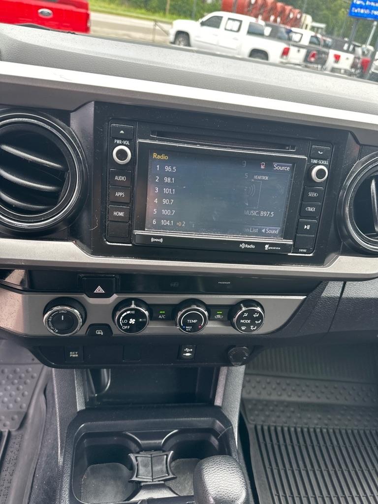 Toyota Tacoma TRD Off Road Double Cab 5' Bed V6 4x4 MT (Natl) 2017