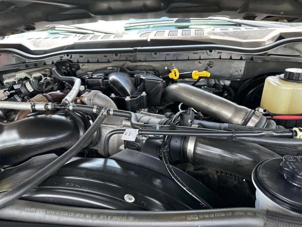 Ford Super Duty F-250 SRW King Ranch 4WD Crew Cab 8' Box 2019