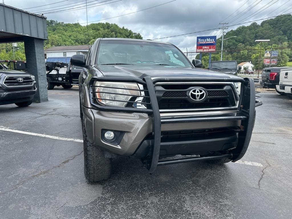 Toyota Tacoma 4WD Double Cab V6 MT (Natl) 2013