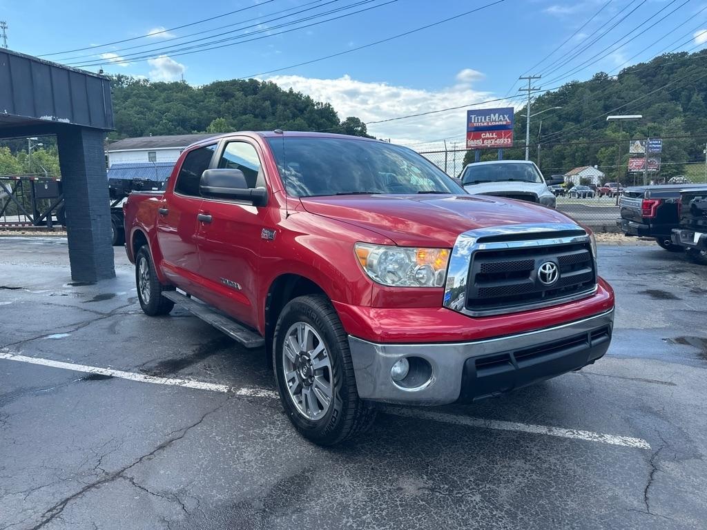 Toyota Tundra 4WD Truck CrewMax 5.7L FFV V8 6-Spd AT (Natl) 2012