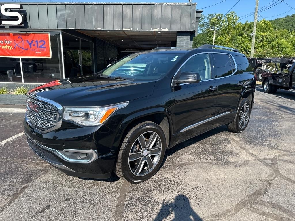 GMC Acadia AWD 4dr Denali 2017