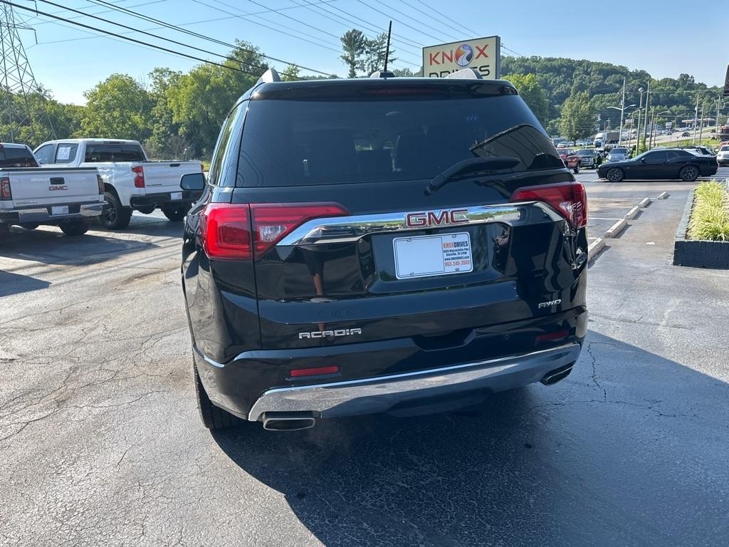GMC Acadia AWD 4dr Denali 2017
