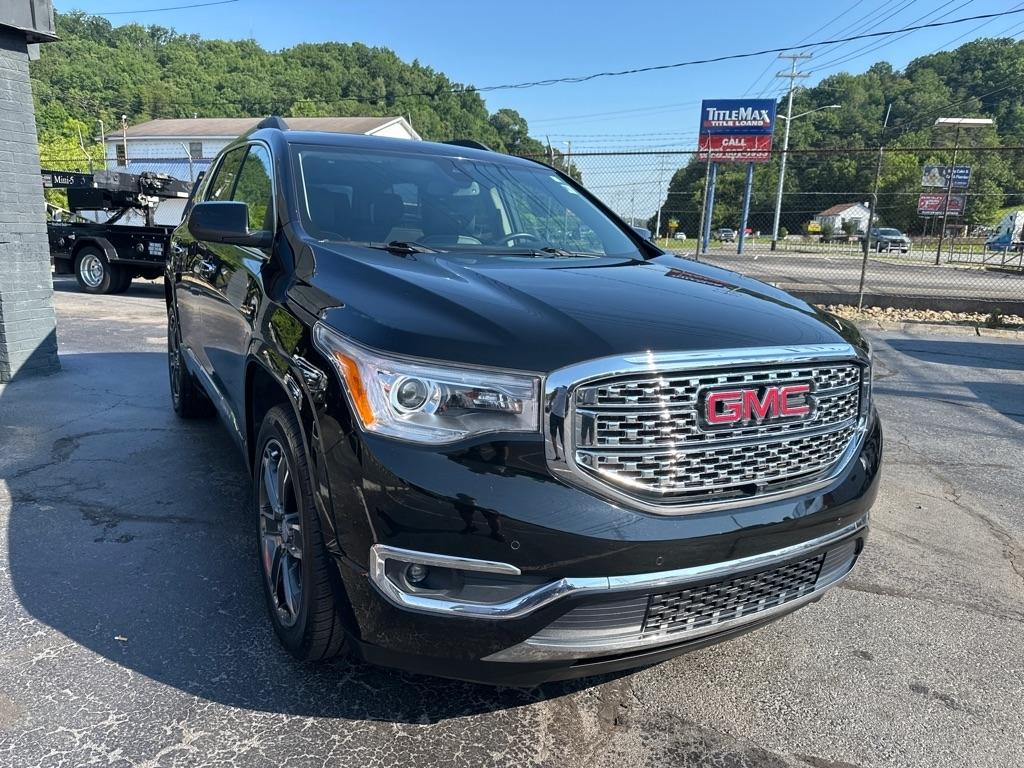 GMC Acadia AWD 4dr Denali 2017