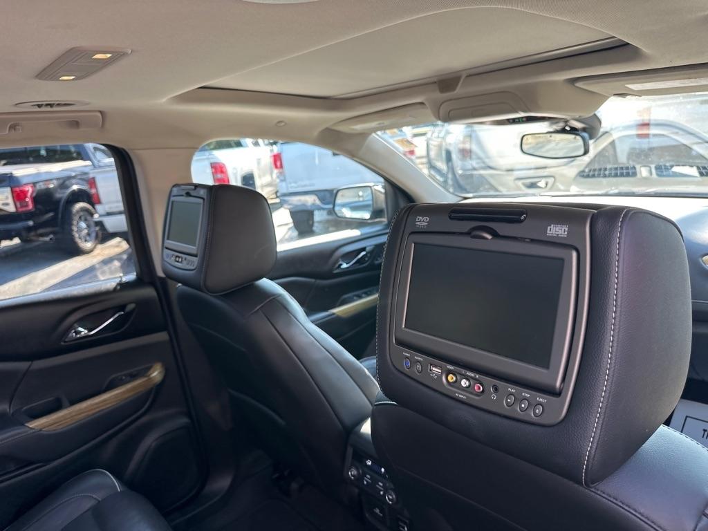 GMC Acadia AWD 4dr Denali 2017