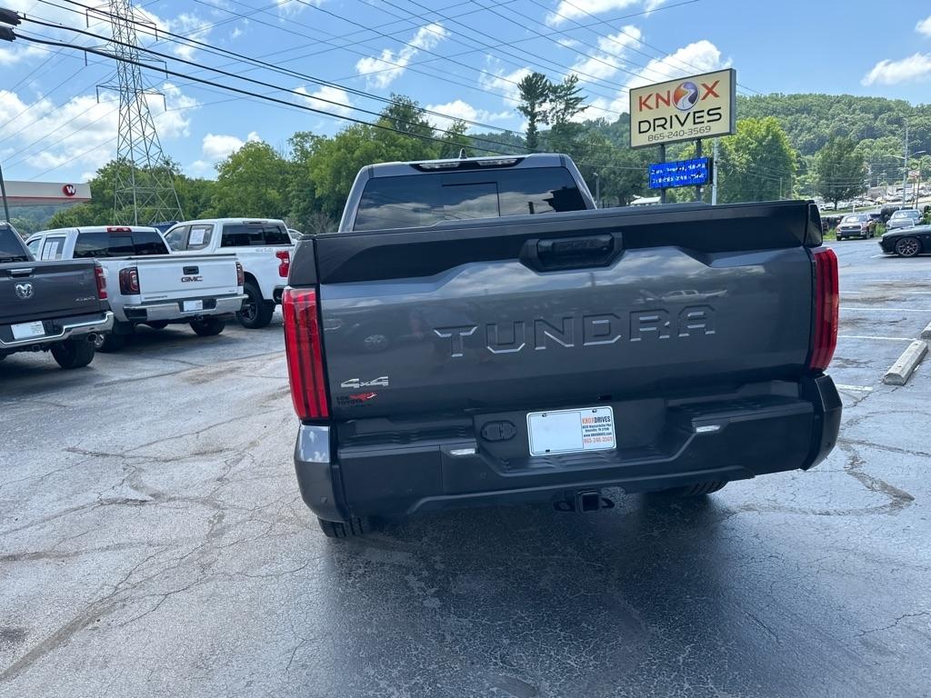 Toyota Tundra 4WD SR5 Double Cab 6.5' Bed (Natl) 2022