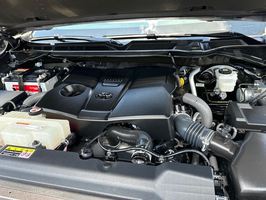 Toyota Tundra 4WD SR5 Double Cab 6.5' Bed (Natl) 2022