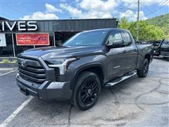2022 Toyota Tundra 4WD 