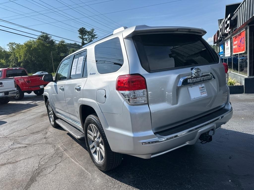 Toyota 4Runner 4WD 4dr V6 Limited (Natl) 2013