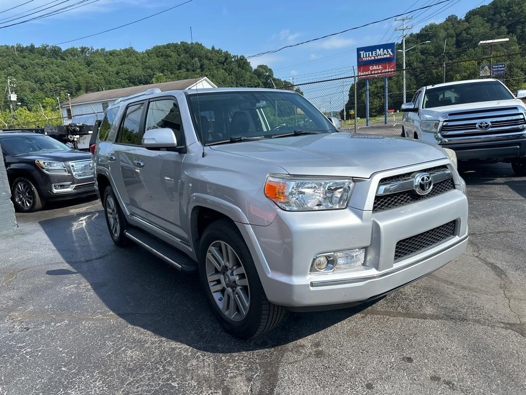 Toyota 4Runner 4WD 4dr V6 Limited (Natl) 2013