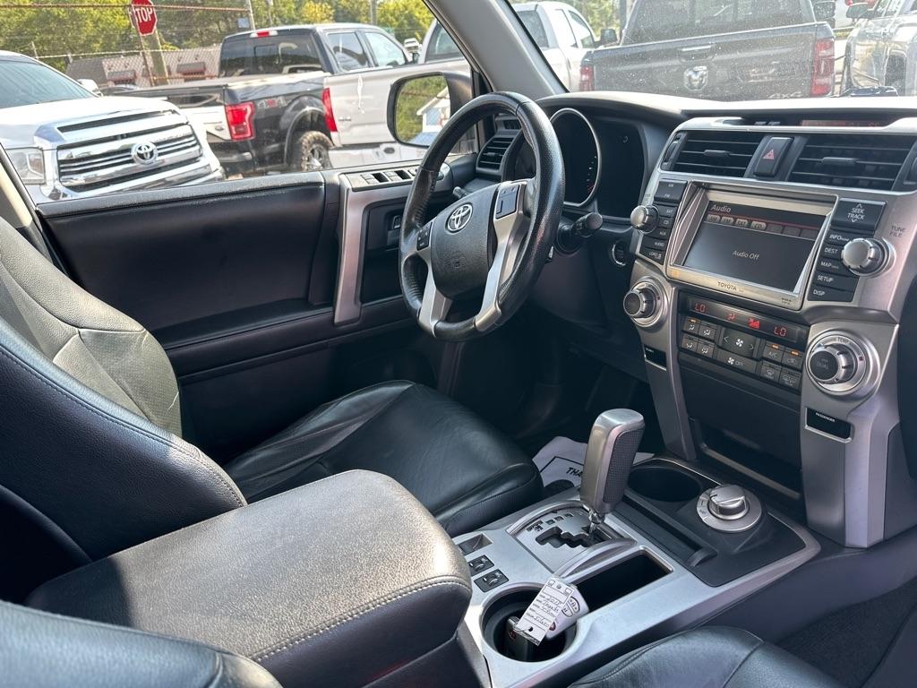 Toyota 4Runner 4WD 4dr V6 Limited (Natl) 2013