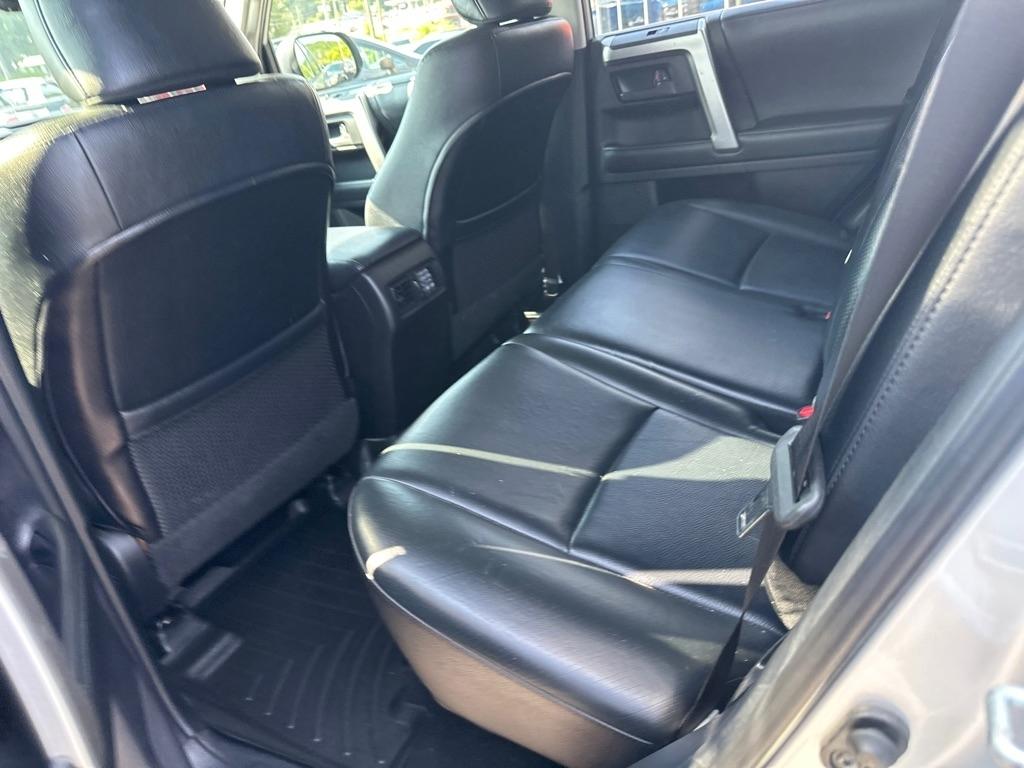 Toyota 4Runner 4WD 4dr V6 Limited (Natl) 2013