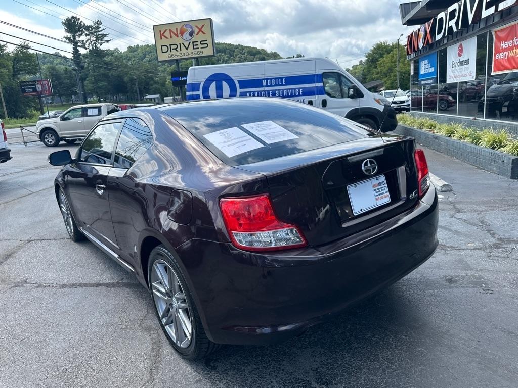 Scion tC 2dr HB Man (Natl) 2012