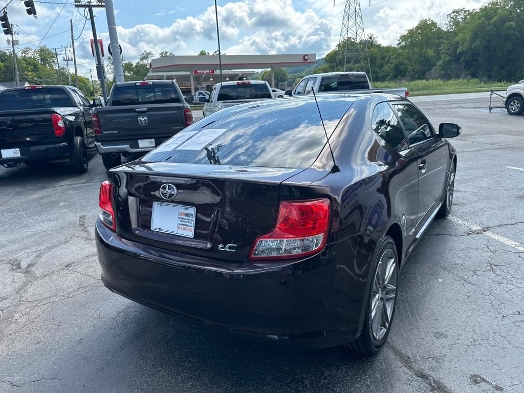 Scion tC 2dr HB Man (Natl) 2012
