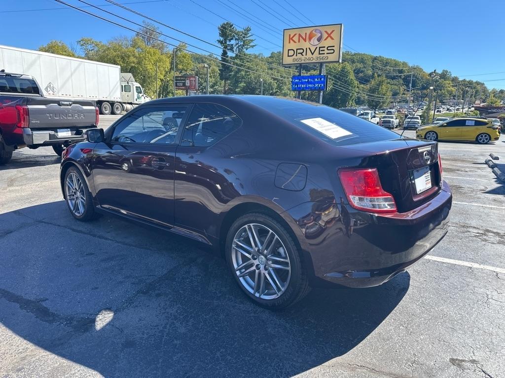 Scion tC 2dr HB Man (Natl) 2012
