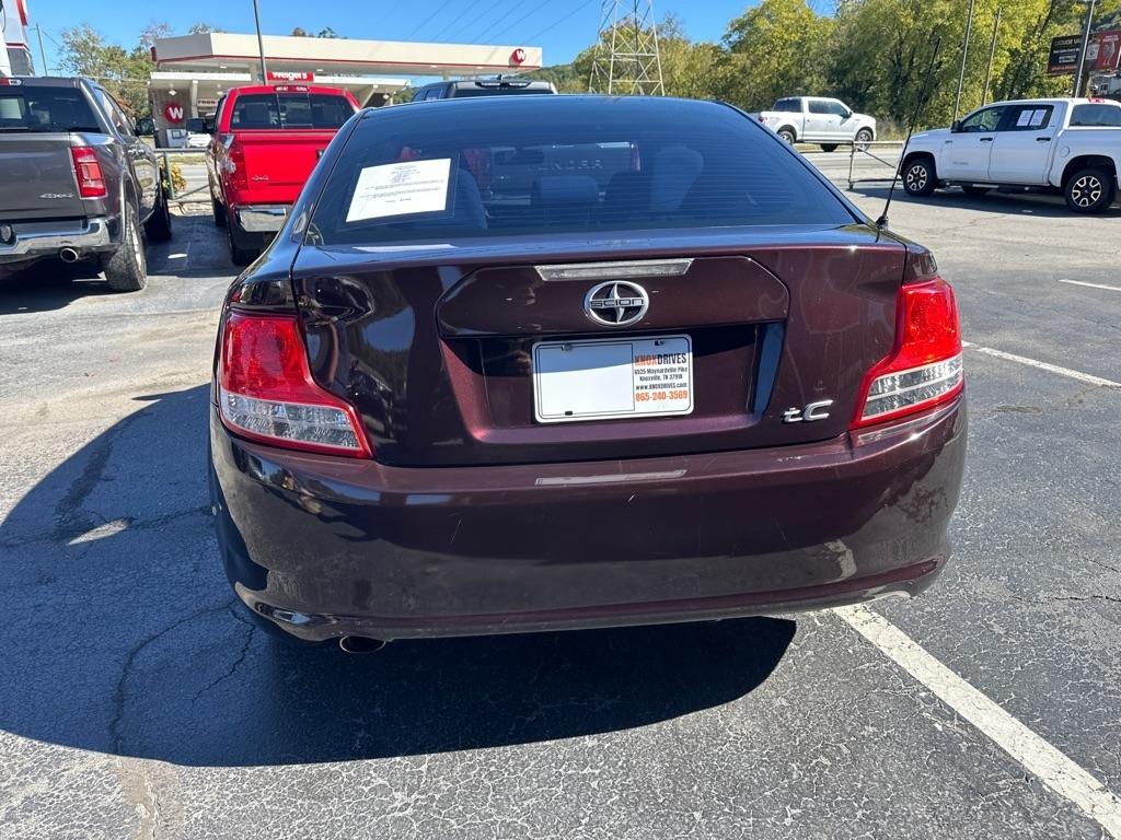 Scion tC 2dr HB Man (Natl) 2012