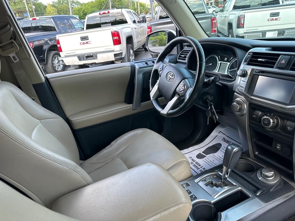 Toyota 4Runner 4WD 4dr V6 Trail Premium (Natl) 2014