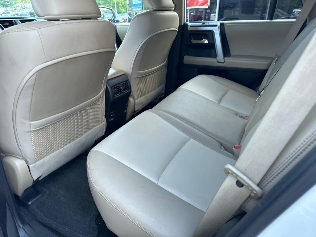 Toyota 4Runner 4WD 4dr V6 Trail Premium (Natl) 2014