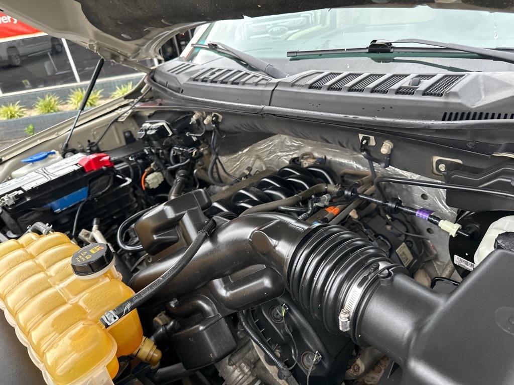 Ford F-150 Platinum 4WD SuperCrew 5.5' Box 2017