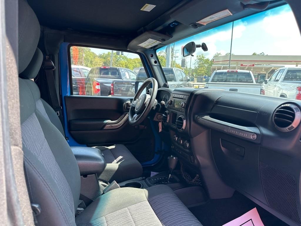Jeep Wrangler 4WD 2dr Sport 2011