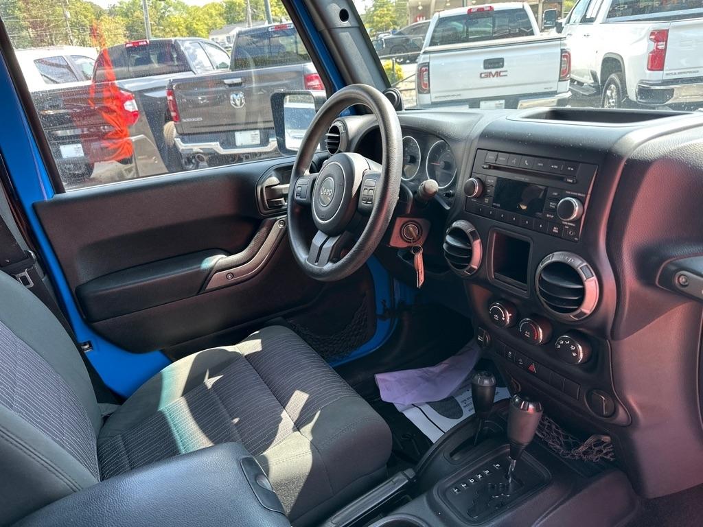 Jeep Wrangler 4WD 2dr Sport 2011