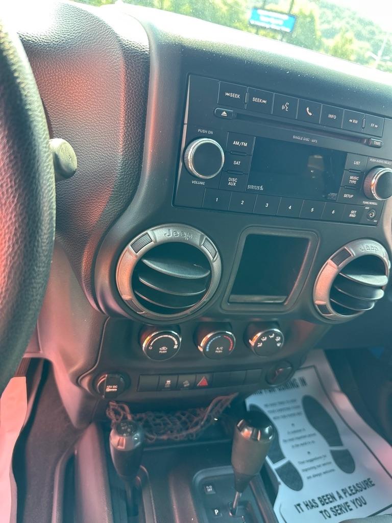 Jeep Wrangler 4WD 2dr Sport 2011