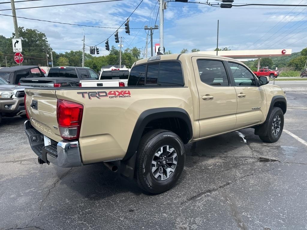 Toyota Tacoma 4WD Double Cab V6 MT TRD Off Road (Natl) 2016