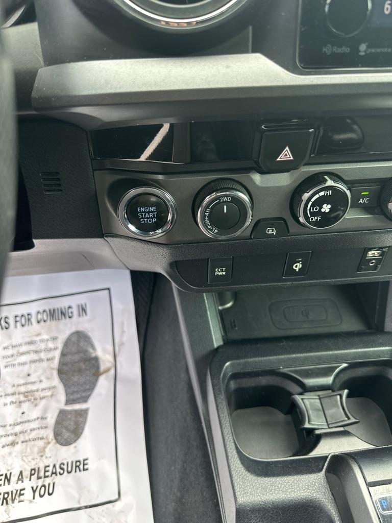 Toyota Tacoma 4WD Double Cab V6 MT TRD Off Road (Natl) 2016