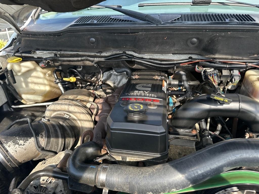 Dodge Ram 2500 4dr Quad Cab 140.5 4WD SLT 2006