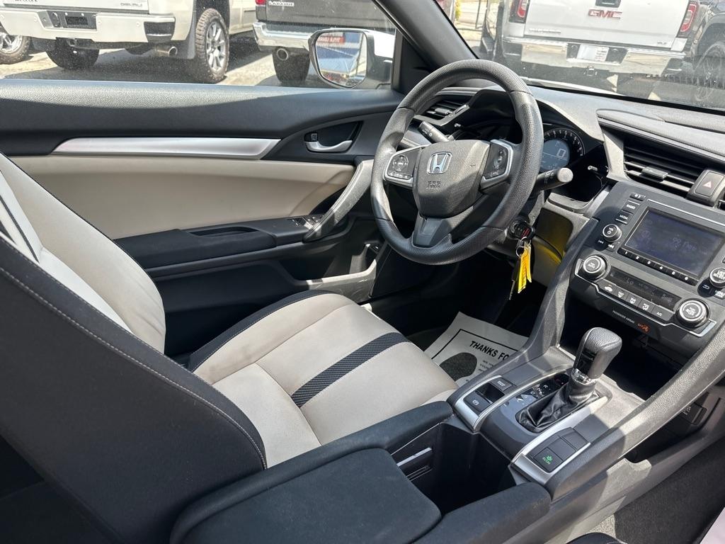 Honda Civic Coupe LX CVT 2018