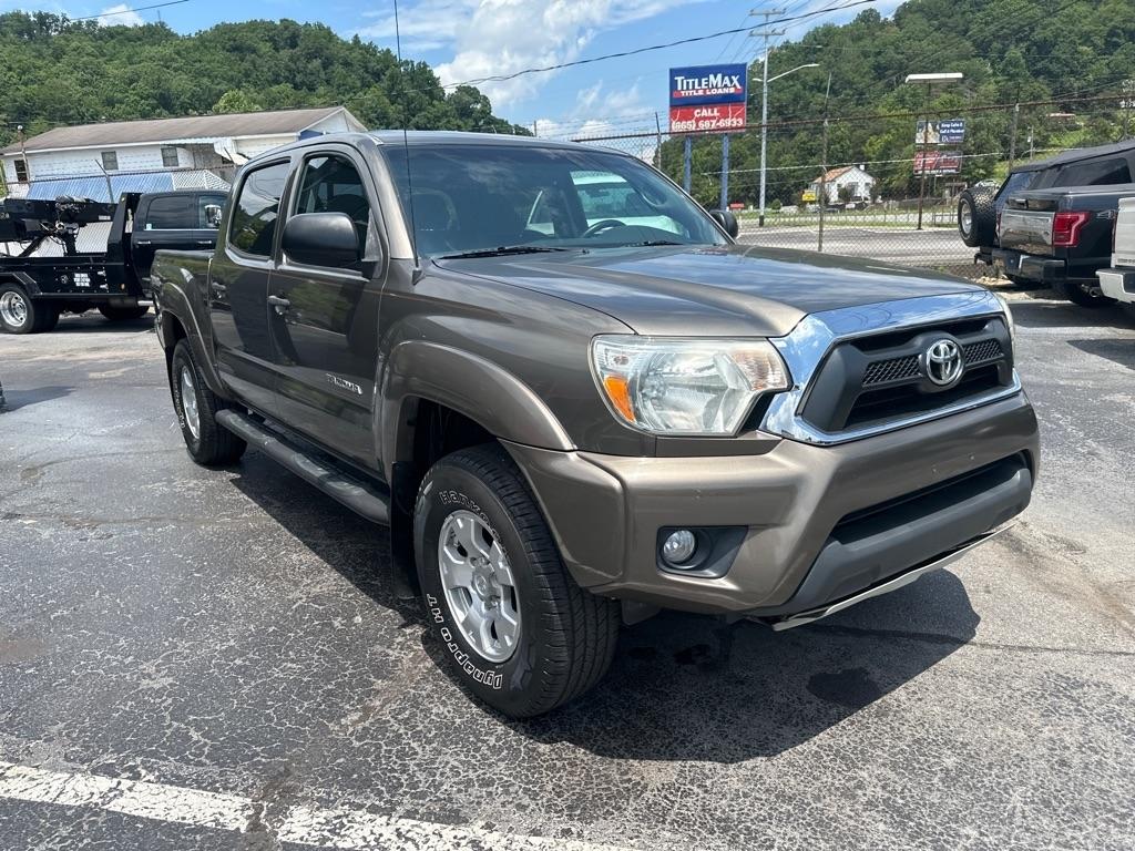 Toyota Tacoma 4WD Double Cab V6 MT (Natl) 2012