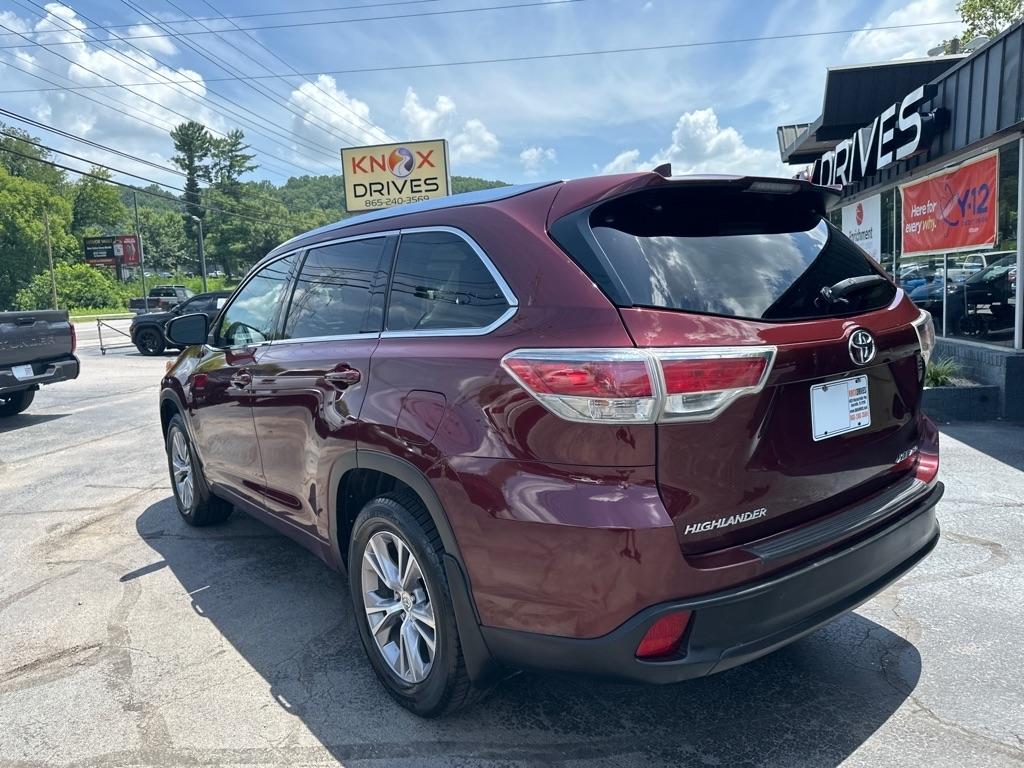 Toyota Highlander AWD 4dr V6 XLE (Natl) 2015