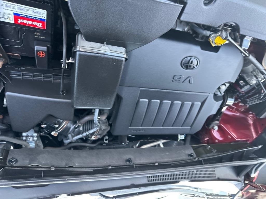 Toyota Highlander AWD 4dr V6 XLE (Natl) 2015