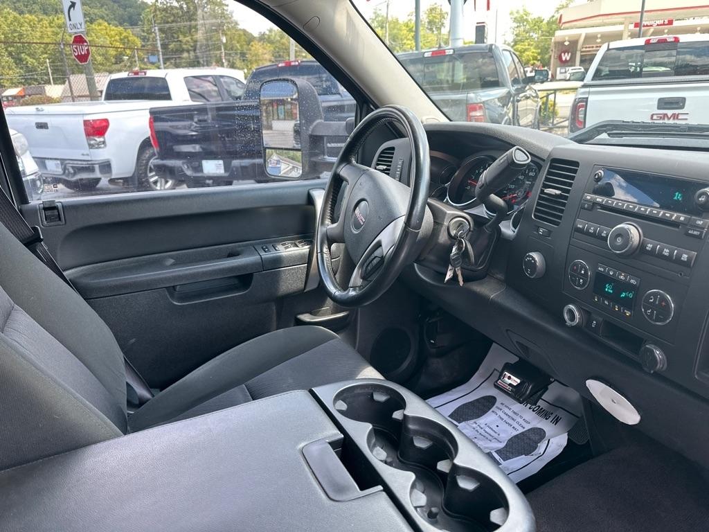 GMC Sierra 1500 4WD Crew Cab 143.5" SLE 2013