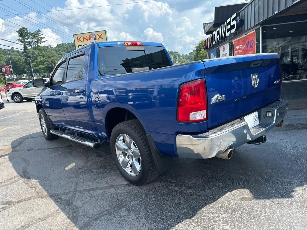 RAM 1500 4WD Crew Cab 140.5" Big Horn 2016