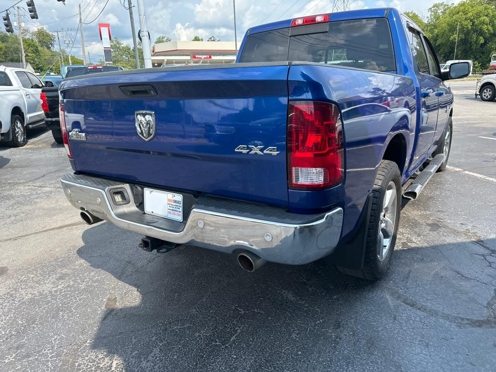 RAM 1500 4WD Crew Cab 140.5" Big Horn 2016