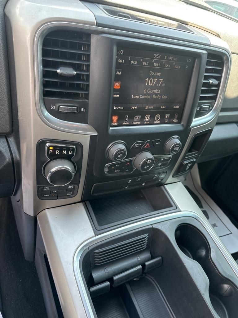 RAM 1500 4WD Crew Cab 140.5" Big Horn 2016