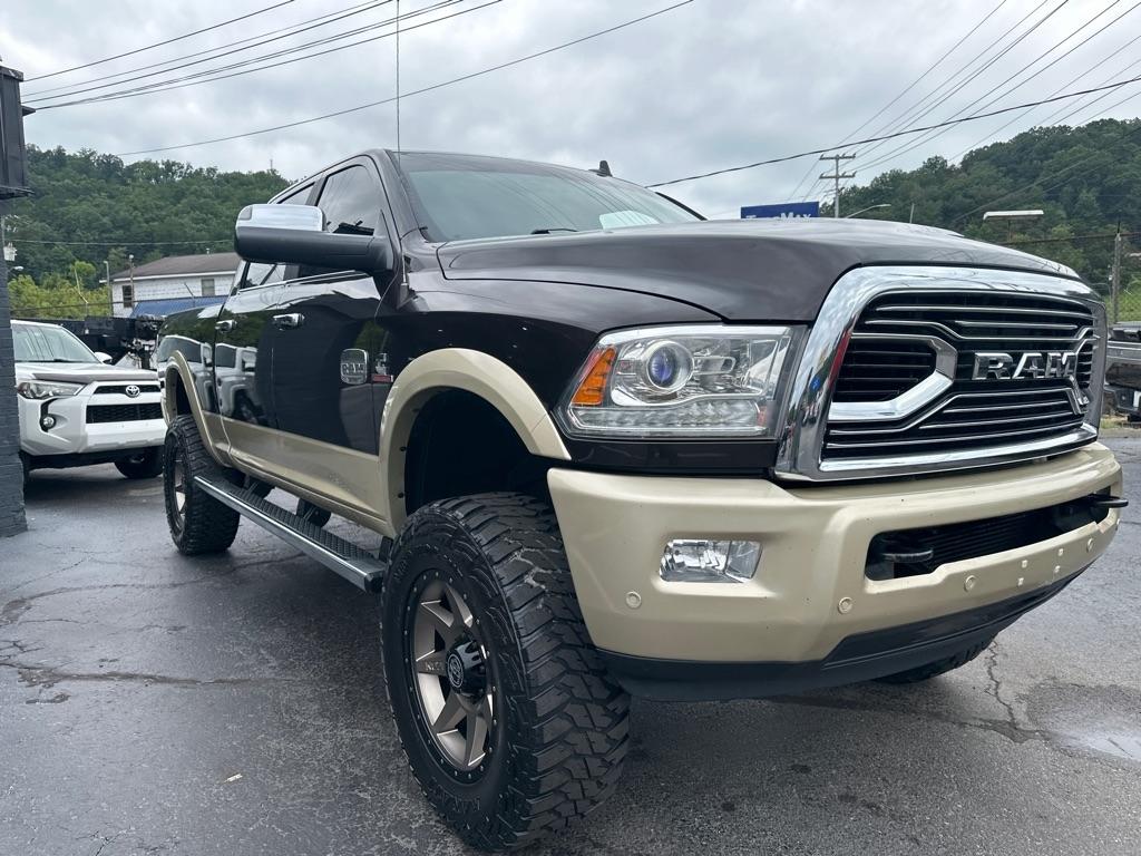 RAM 2500 Longhorn 4x4 Crew Cab 6'4" Box 2017