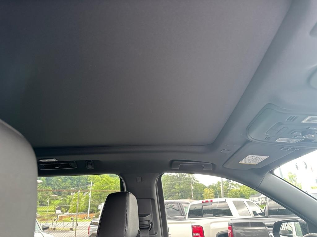 Chevrolet Tahoe 4WD 4dr Z71 2021
