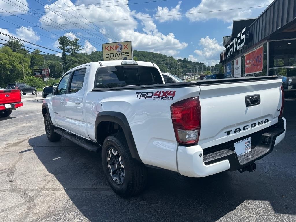 Toyota Tacoma TRD Off Road Double Cab 6' Bed V6 4x4 AT (Natl) 2017