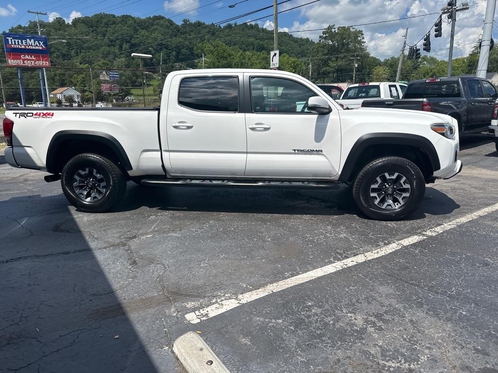 Toyota Tacoma TRD Off Road Double Cab 6' Bed V6 4x4 AT (Natl) 2017